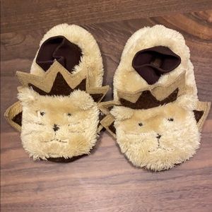 LL Bean Toddler Slippers, Size 11-12, Tan Lion